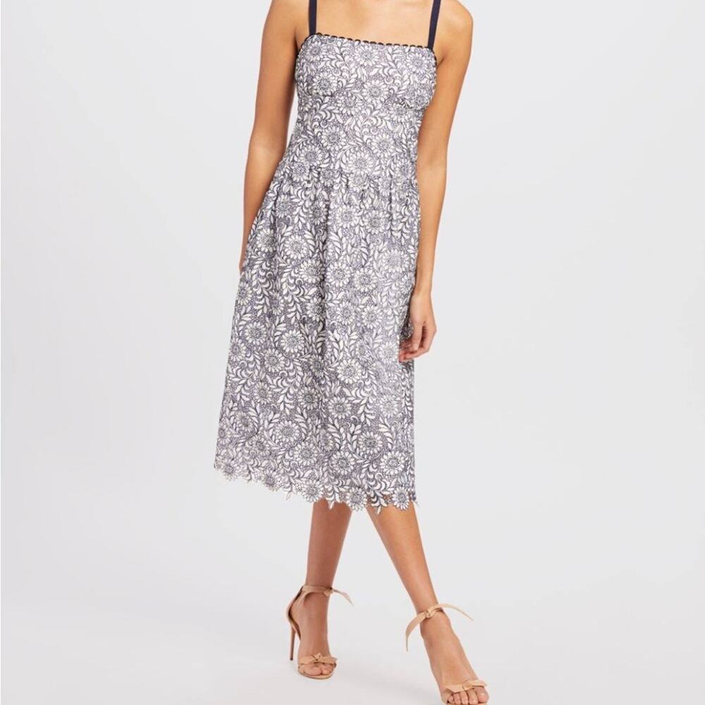 Draper James Navy and White Floral Lace Midi Dress Size: 4